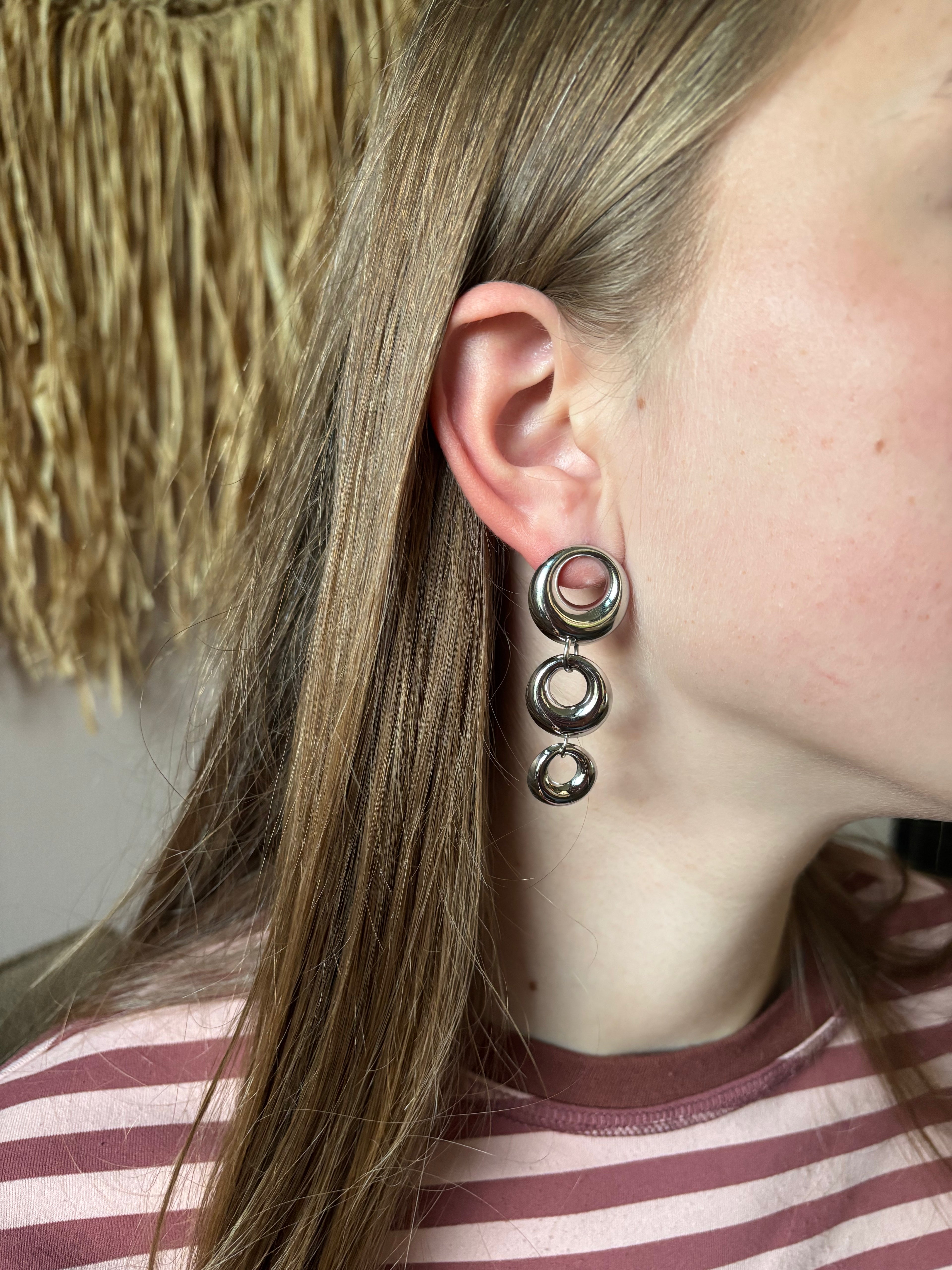 Triple Circle Earrings zilveren stainless steel oorbellen met drie ronde vormen
